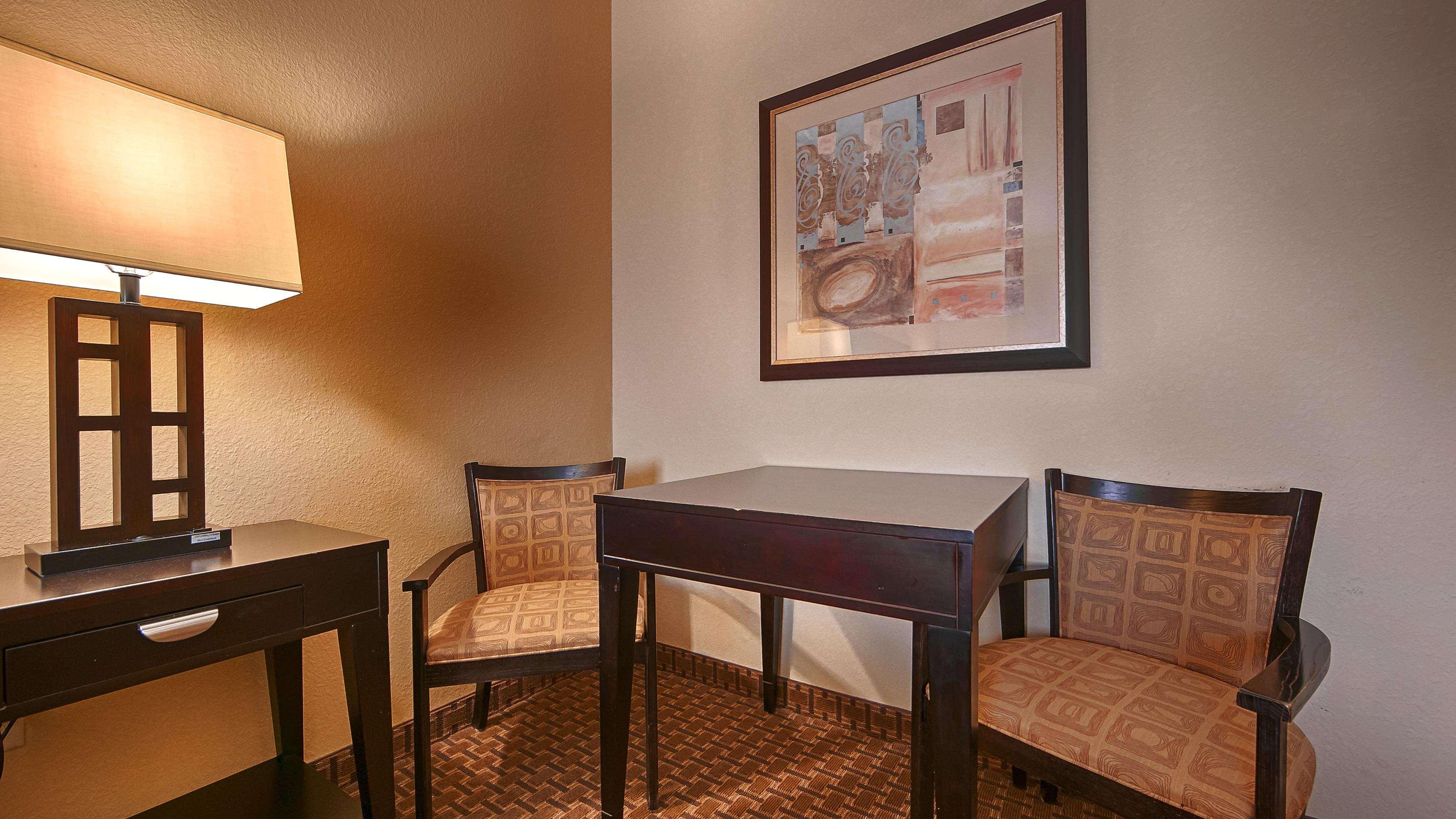 Best Western Bastrop Pines Inn Екстер'єр фото