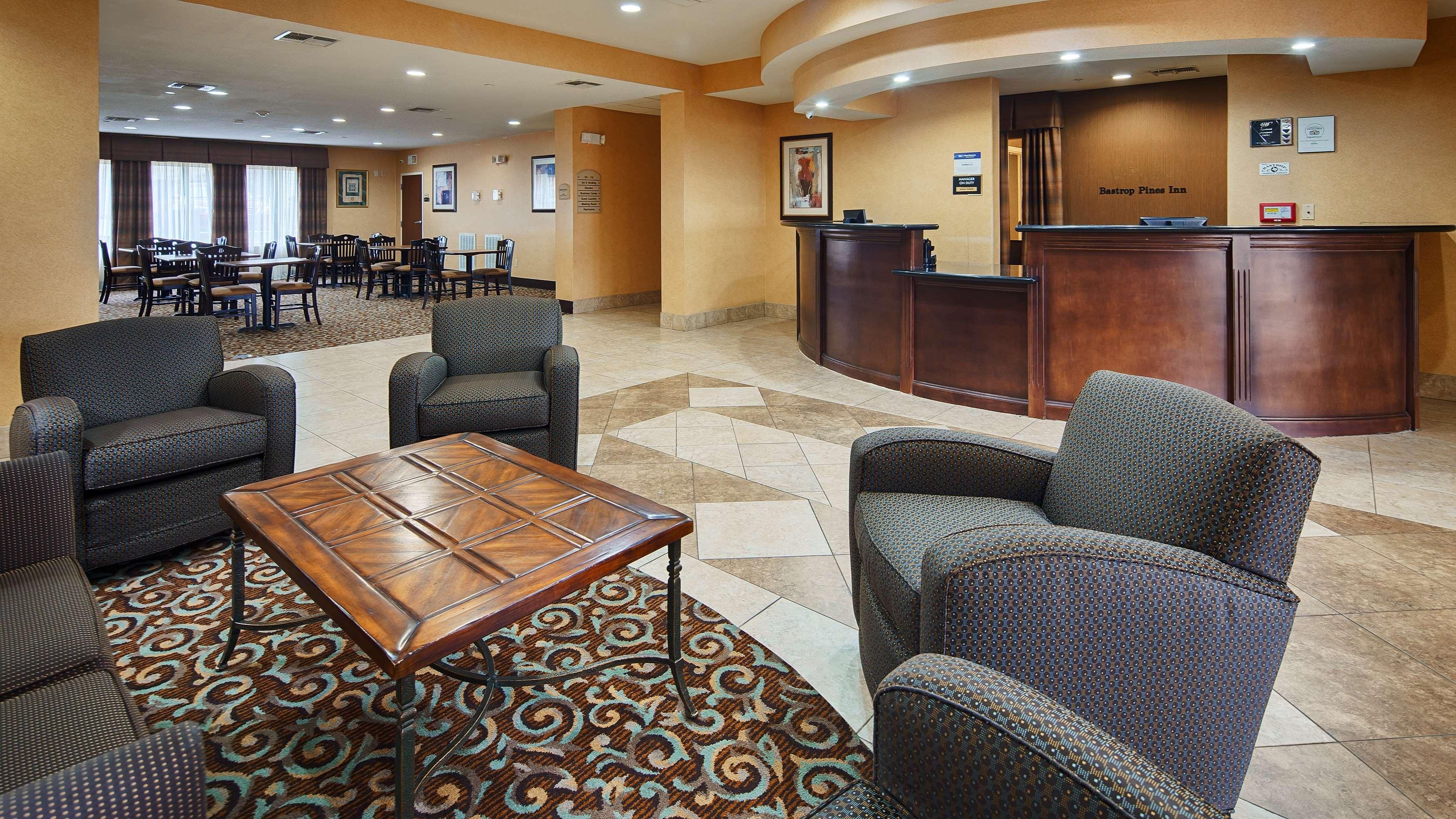Best Western Bastrop Pines Inn Екстер'єр фото