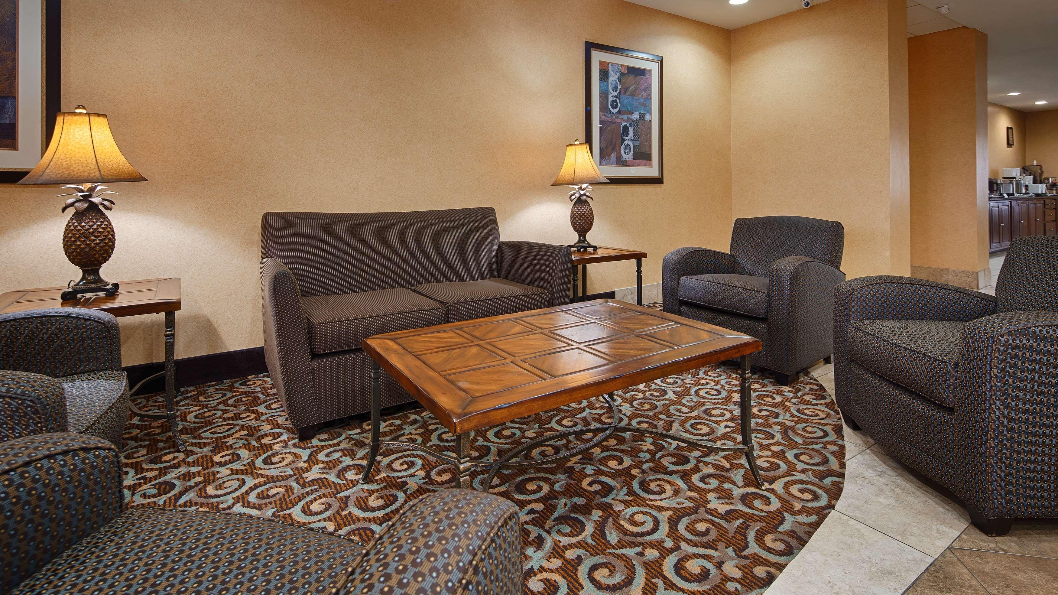 Best Western Bastrop Pines Inn Екстер'єр фото